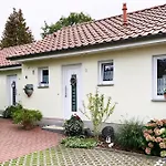 Casa de Férias Gemuetliche Doppelhaushaelfte In Lubmin *