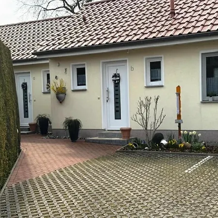Nyaraló Gemuetliche Doppelhaushaelfte In Lubmin