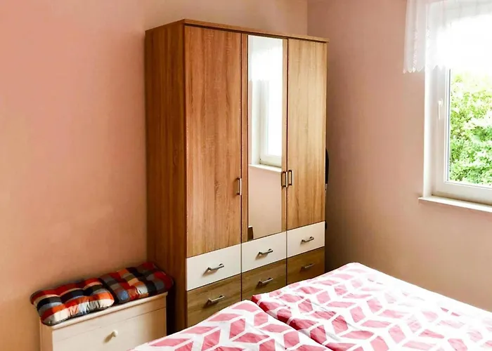 בית נופש Semi-detached House,