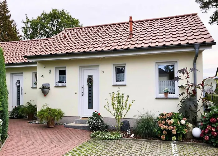 Semi-detached house Lubmin - DOS09100b-L Vakantiehuis